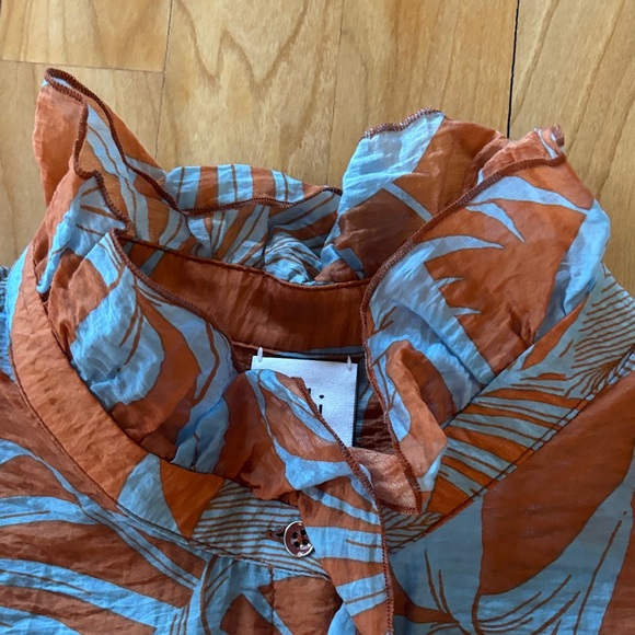 CAbi Rust and Blue Sleeveless Blouse - Picture 3 of 5